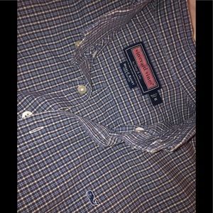 Vineyard Vines Men’s “whale shirt”